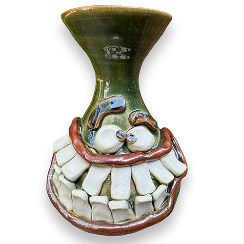 Nelson 7" Toothy Green Vase DP4025